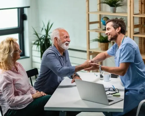 Why Working With a Licensed Medicare Insurance Agent in Reno Makes a Difference During Enrollment